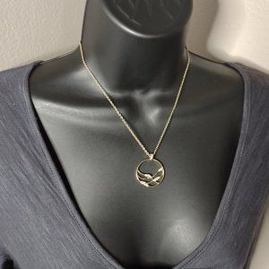 Cute Gold Tone Round Pendant Necklace 16.5 Inches Long